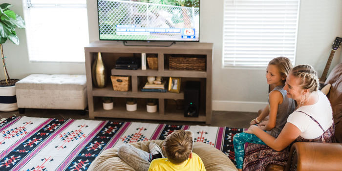 Millennials Unearth an Amazing Hack to Get Free TV: the Antenna – WSJ